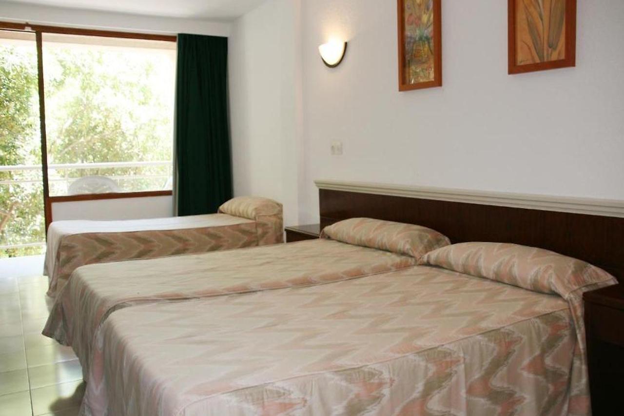 Hotel La Nina Cala Millor  Exterior photo